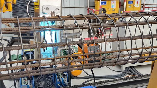 全自動焊接鋼筋籠的設(shè)備鋼筋籠滾焊機(jī)